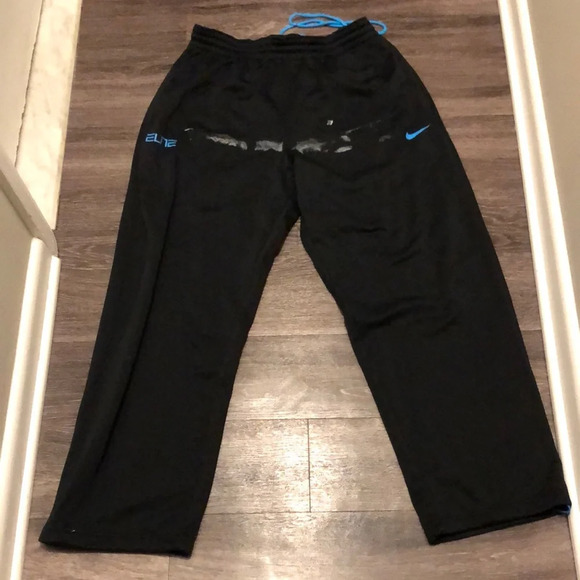 Nike Sweatpants - Picture 1 of 8
